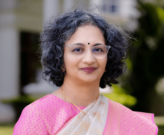 Dr. Savita Chakravarthy